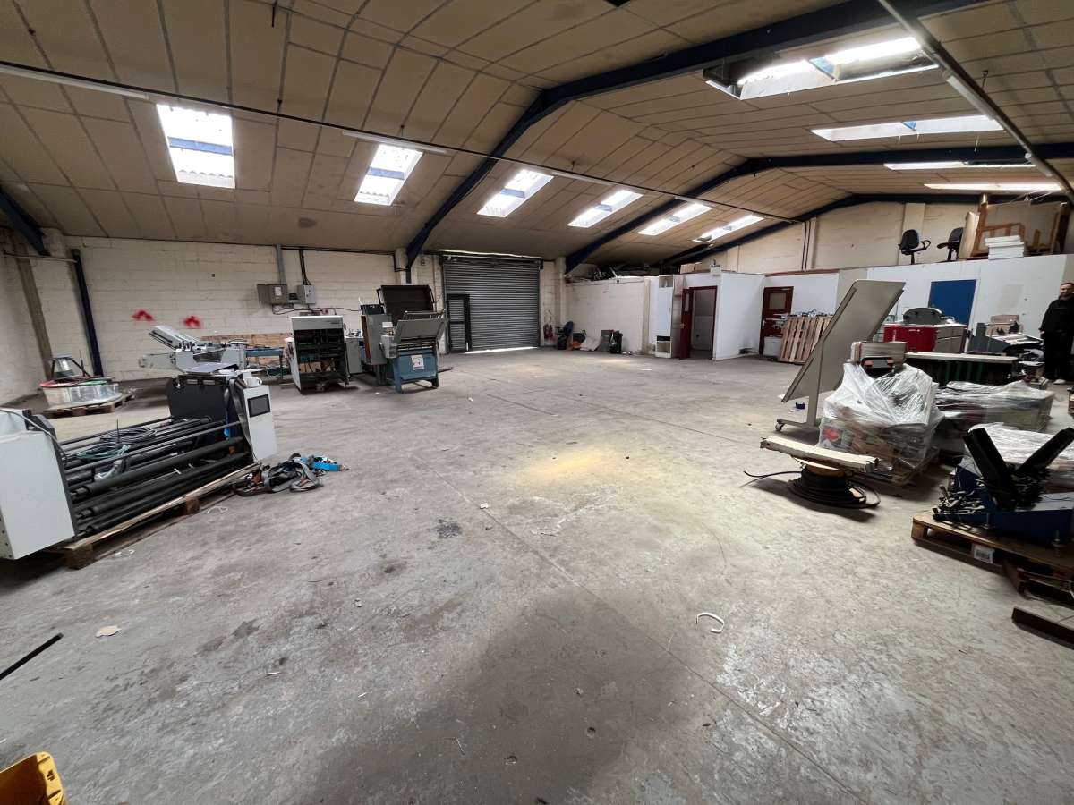 Industrial Unit in Colchester - photo 3