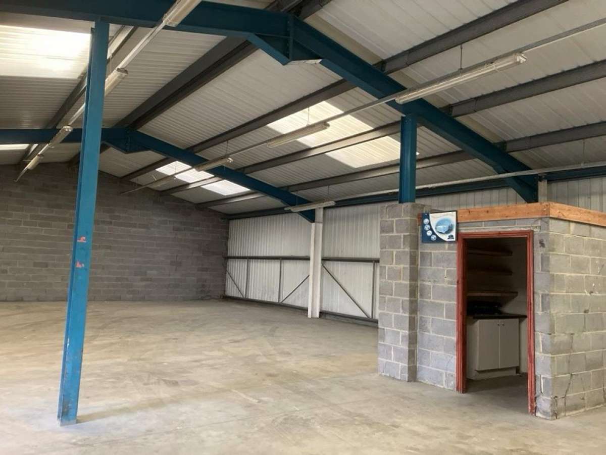 Industrial Unit in Skegness - photo 3