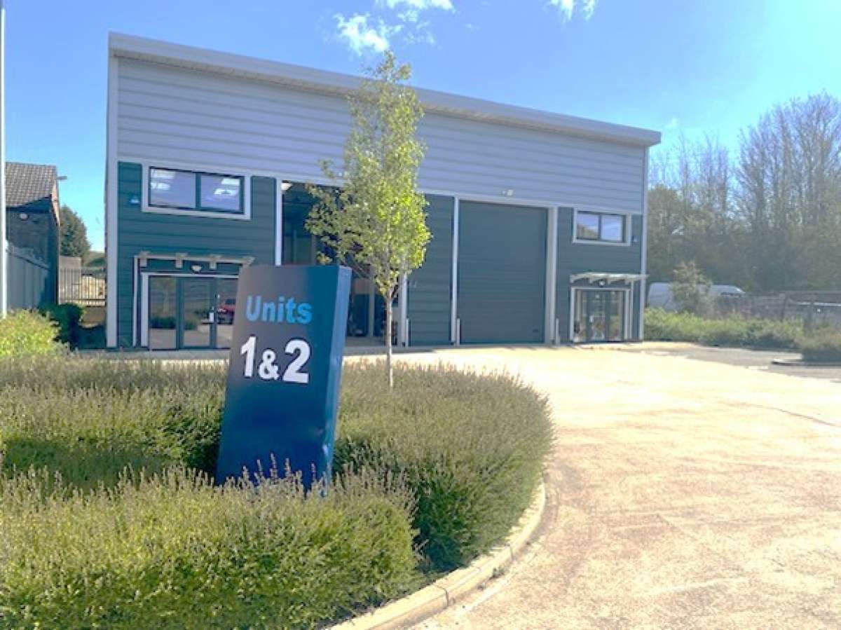 Industrial Unit in Stukeley Meadows Industrial Estate - photo 2