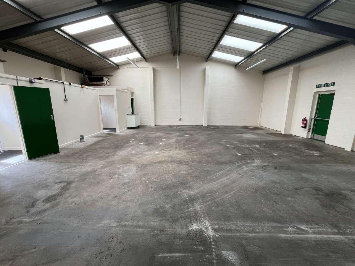 Industrial Unit in Launceston - photo 3