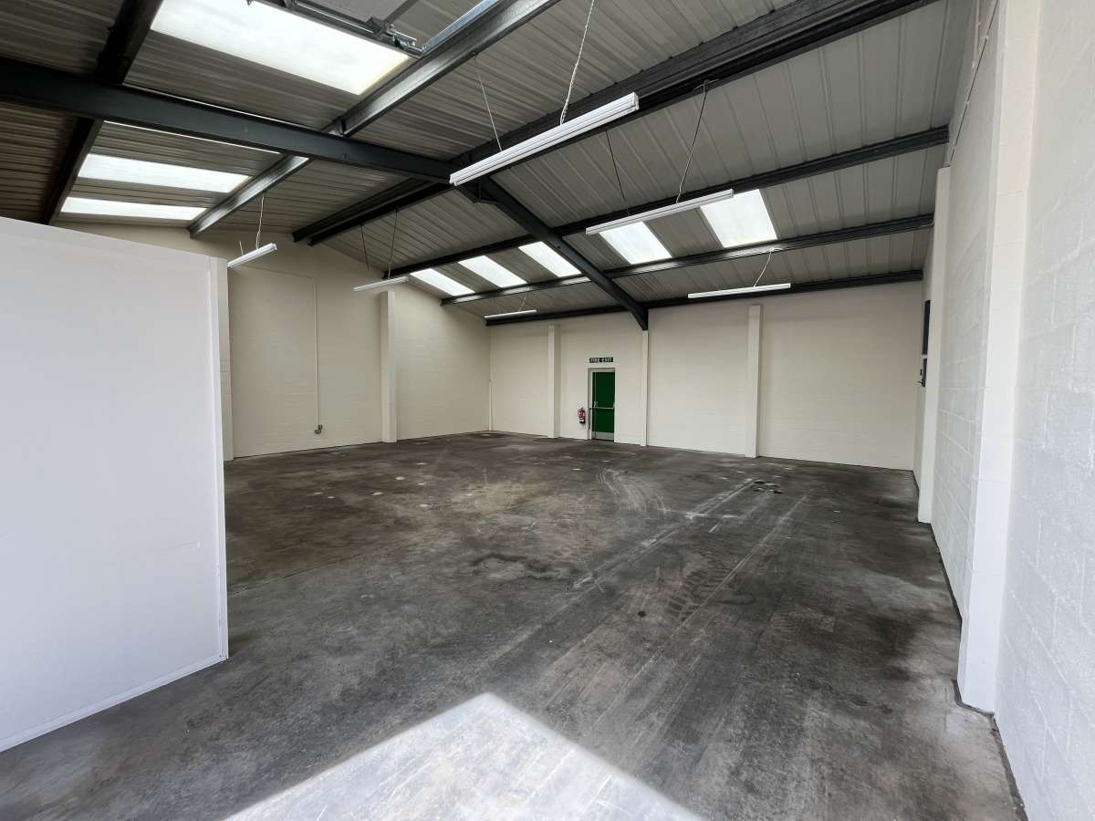 Industrial Unit in Launceston - photo 4