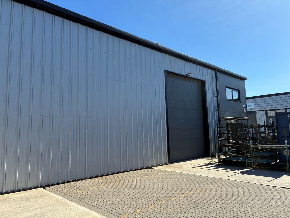 Industrial Unit in Yaxley - photo 3