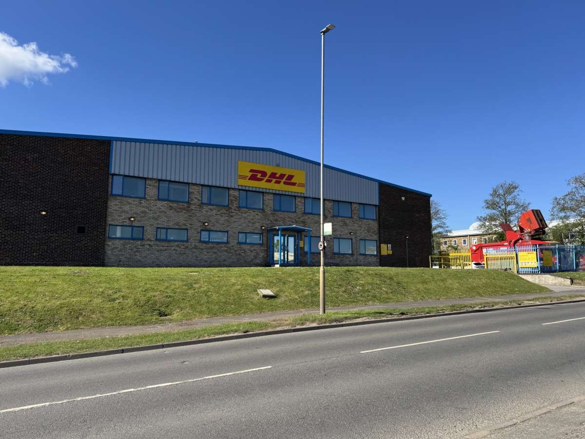 Industrial Unit in Finedon Road Industrial Estate - photo 4