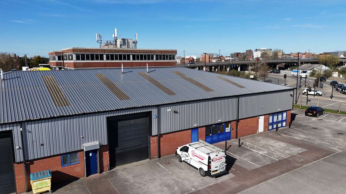 Industrial in Lincoln