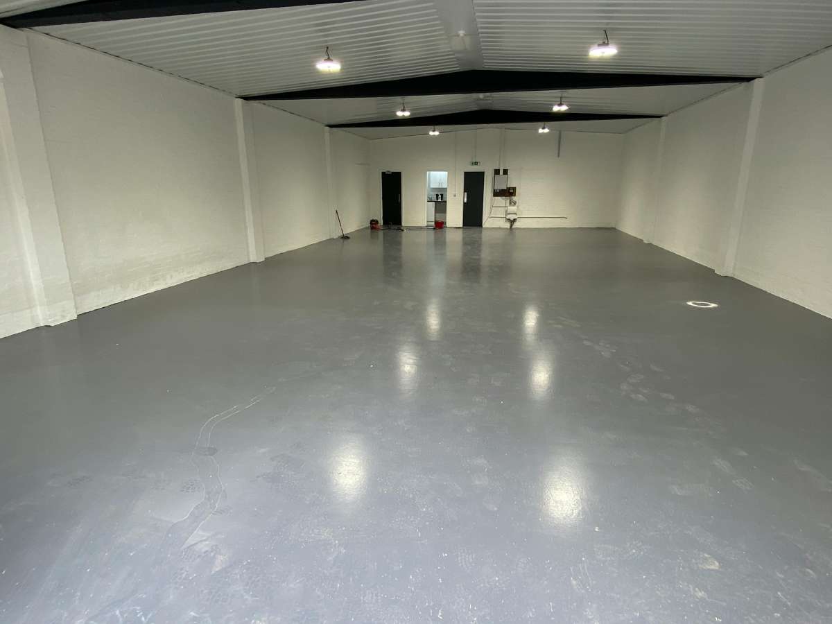 Industrial Unit in Sevenoaks - photo 3