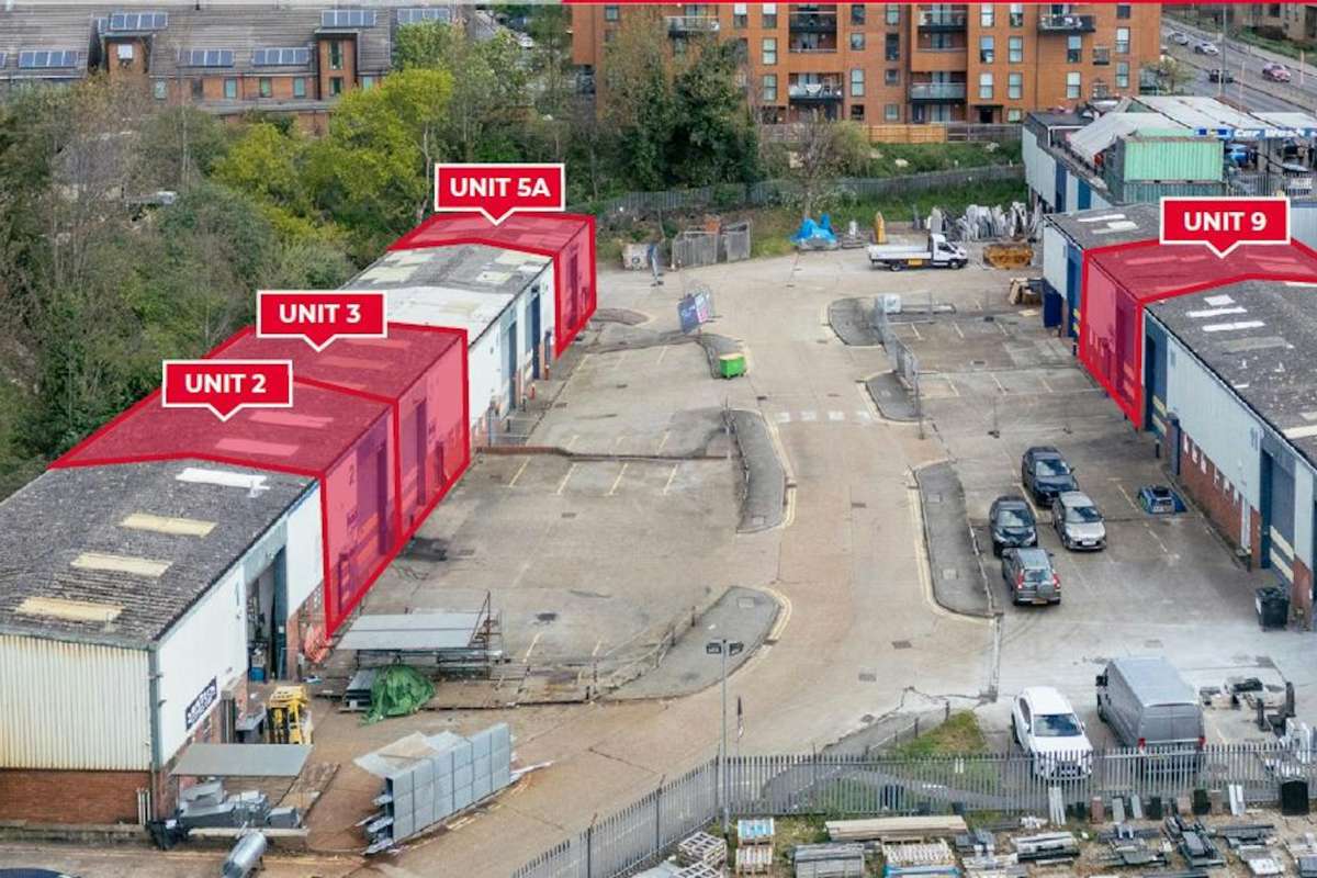 Industrial in Northend Trading Estate