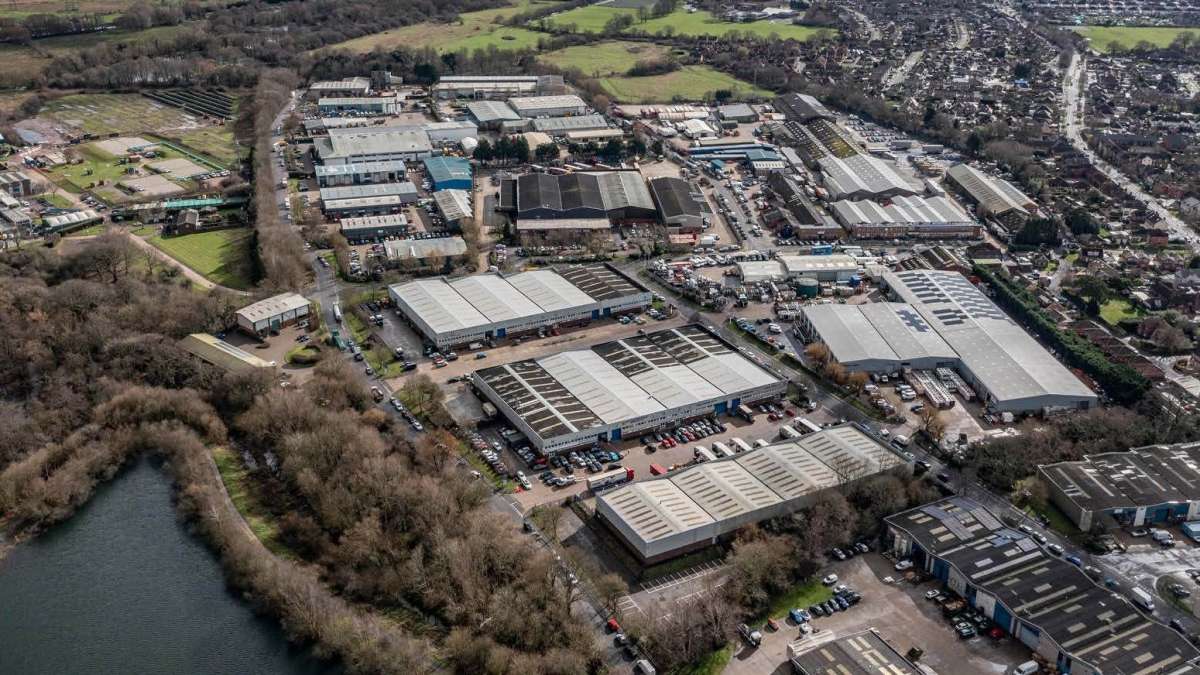 Industrial Unit in Totton - photo 3