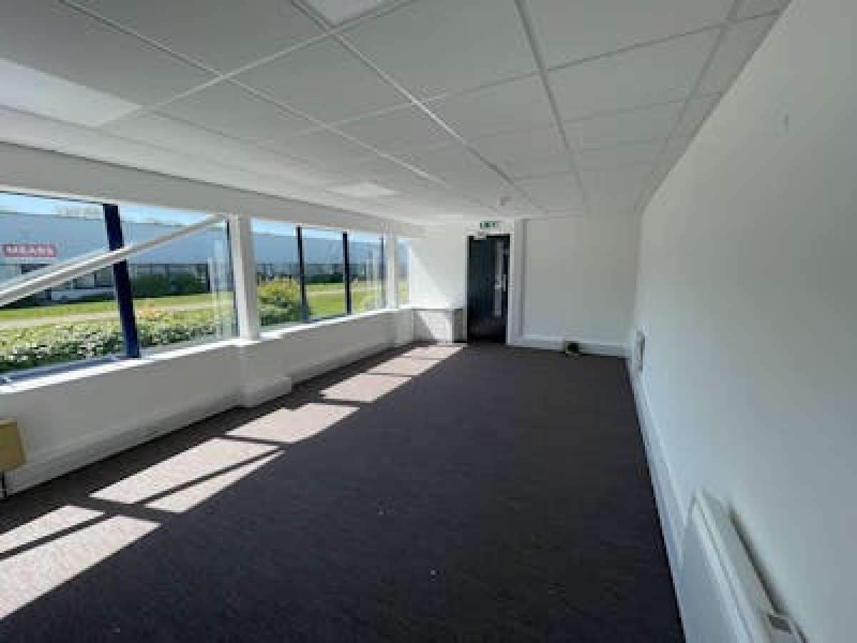 Industrial Unit in Peterborough - photo 4