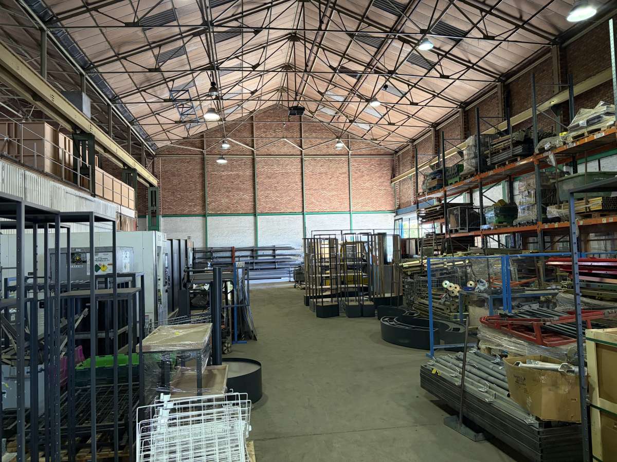 Industrial Unit in Oadby - photo 2