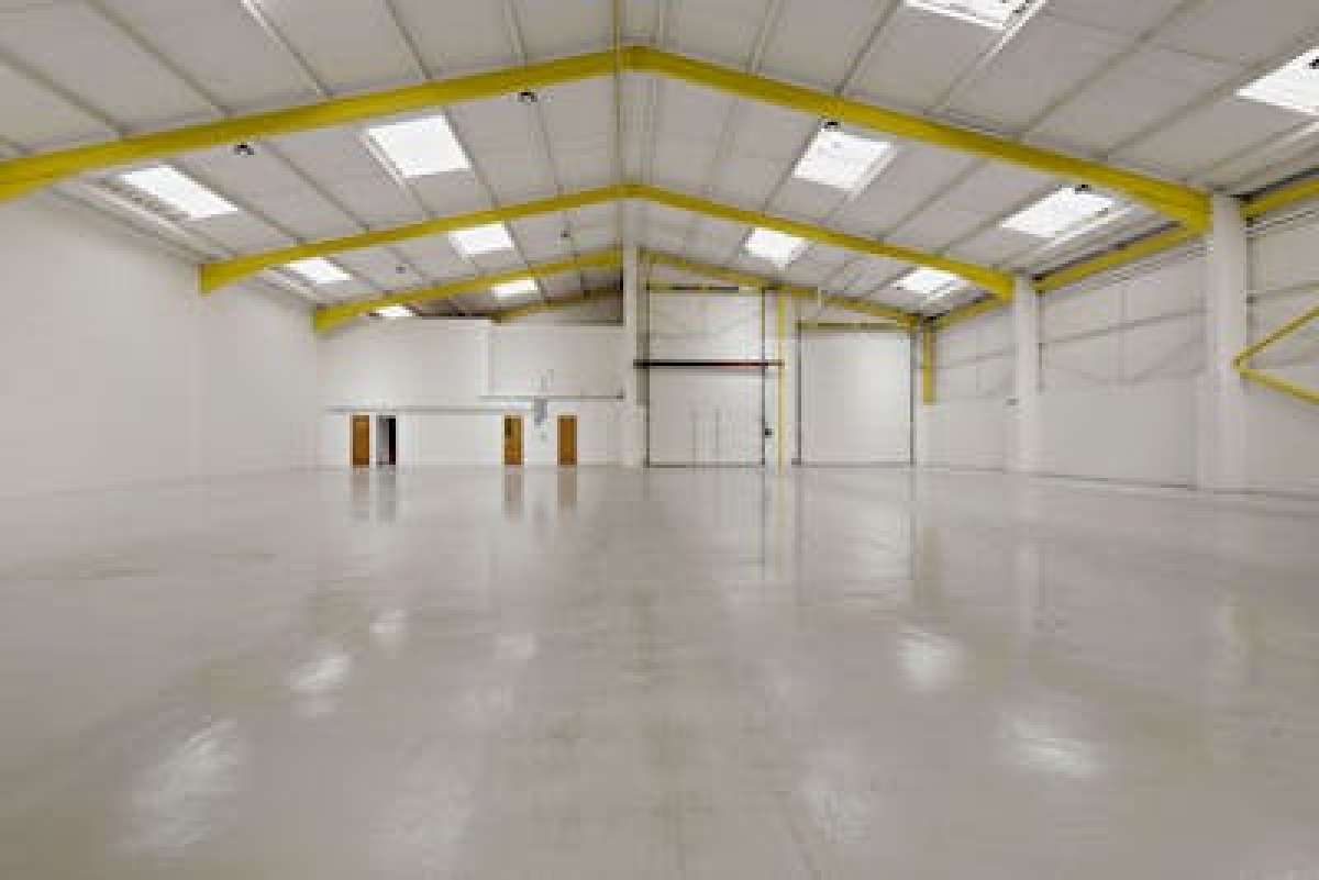 Industrial Unit in Bognor Regis - photo 4