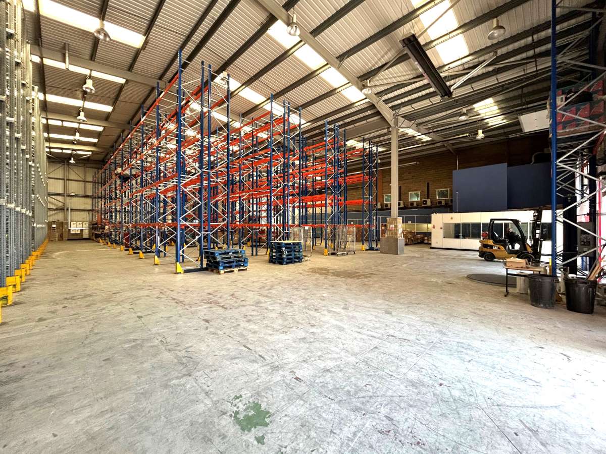 Industrial Unit in Purfleet - photo 4