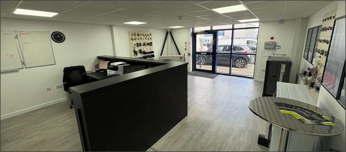 Industrial Unit in Derby - photo 2