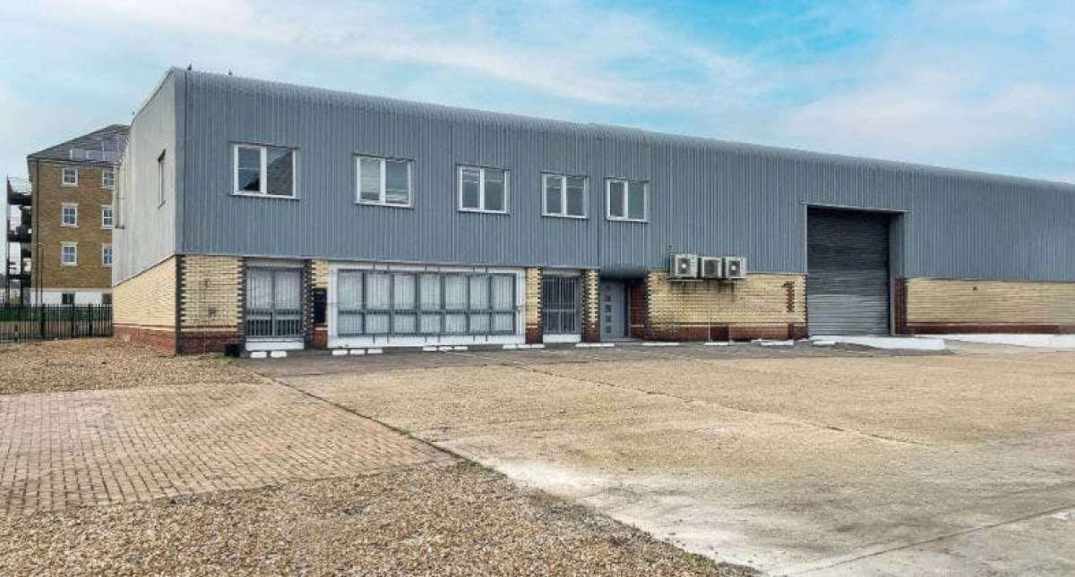 Industrial in Erith