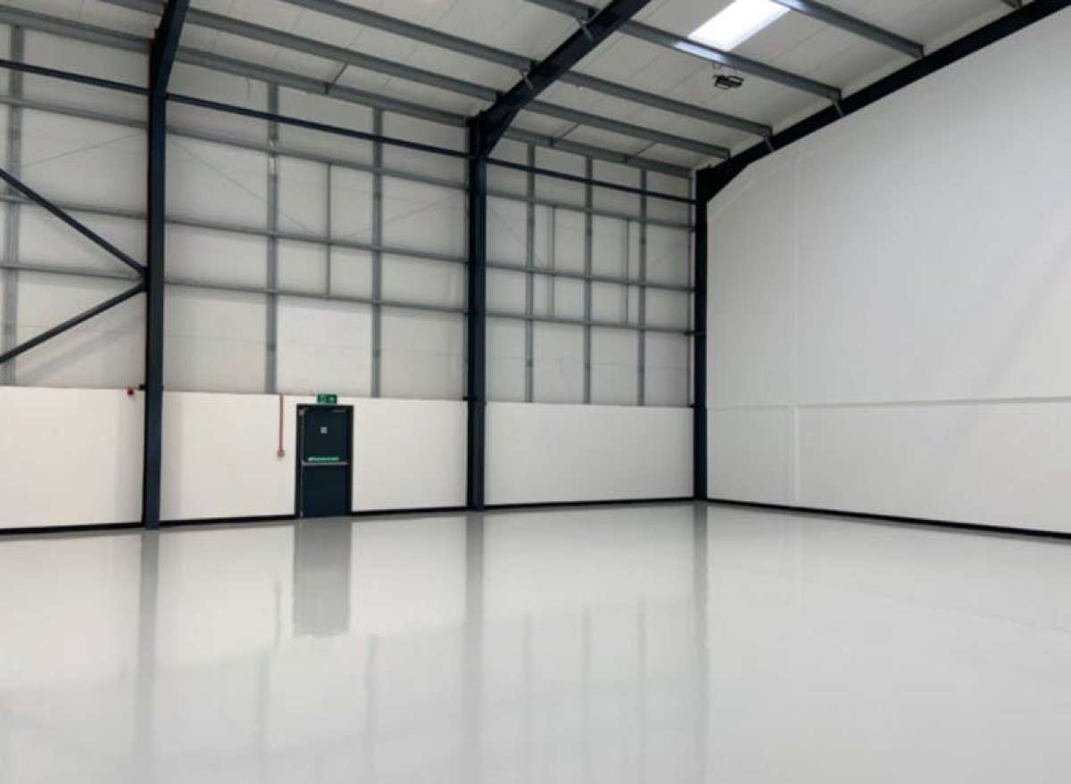 Industrial Unit in Dartford - photo 3
