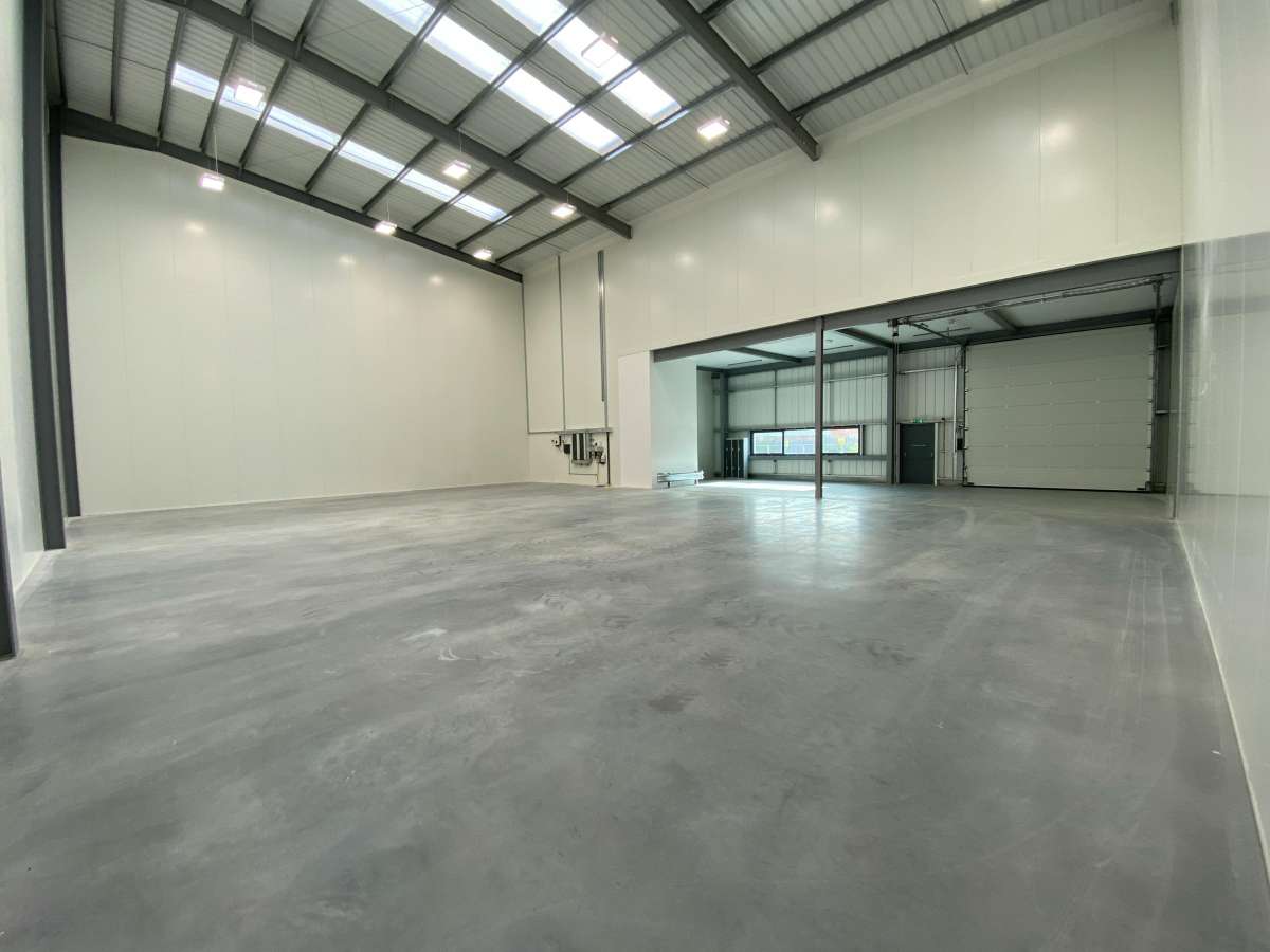 Industrial Unit in Dartford - photo 3