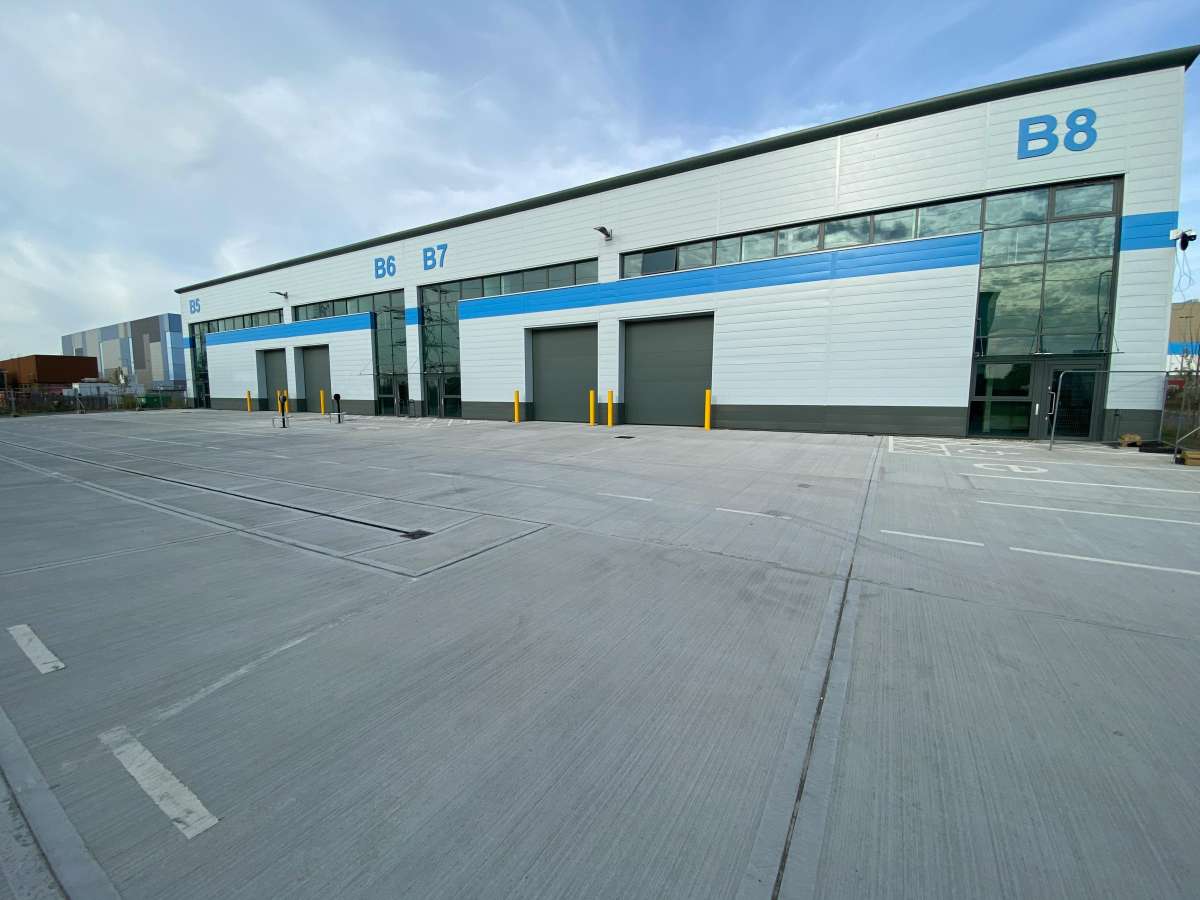 Industrial Unit in Dartford - photo 4