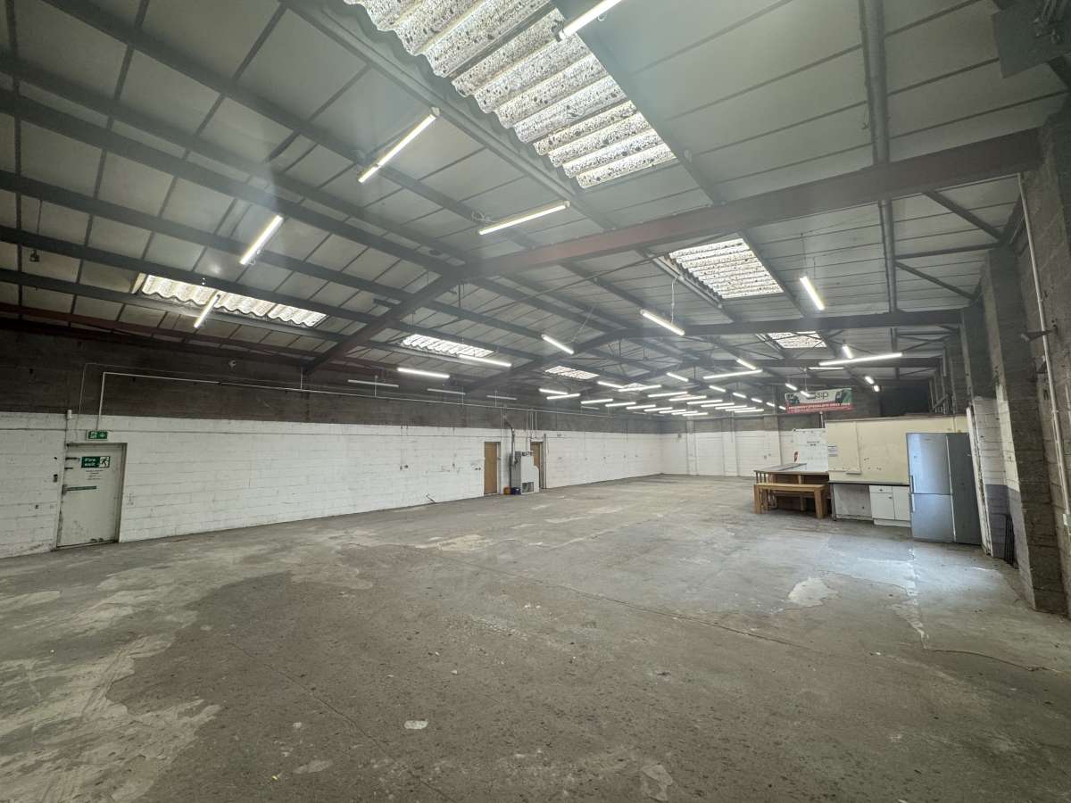 Industrial Unit in Coalville - photo 4