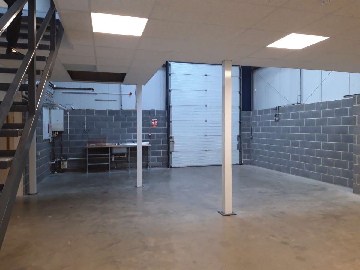Industrial Unit in Letchworth - photo 4
