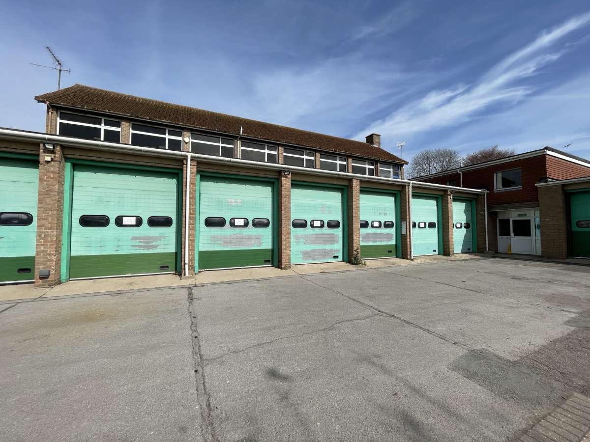 Industrial Unit in Bury St. Edmunds - photo 4