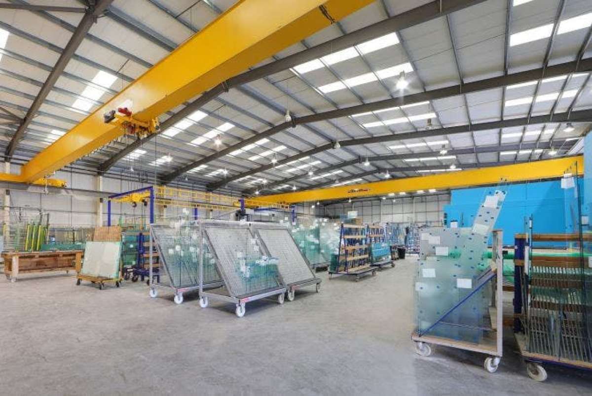 Industrial Unit in Beckton - photo 4