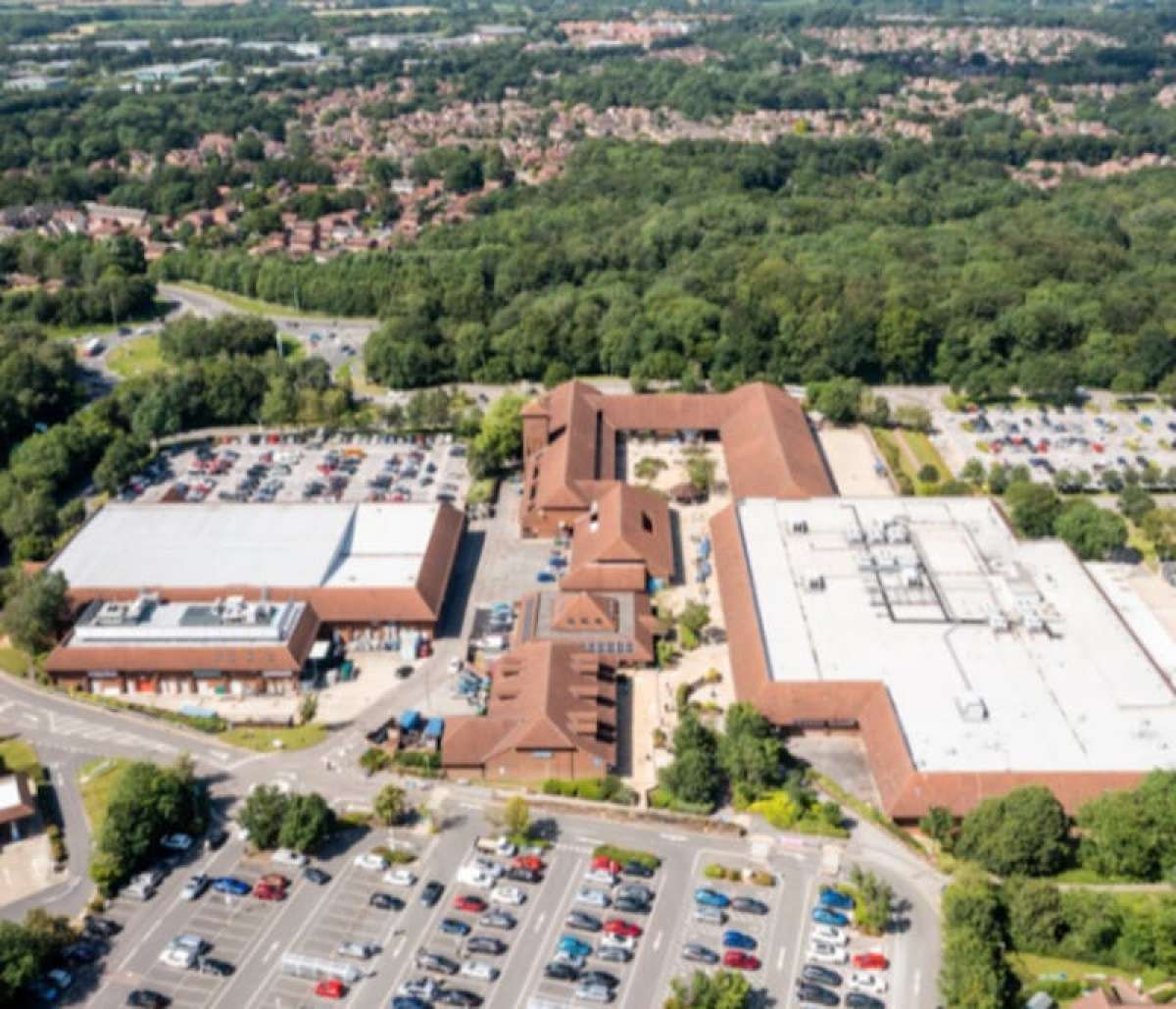 Industrial Unit in Basingstoke - photo 2
