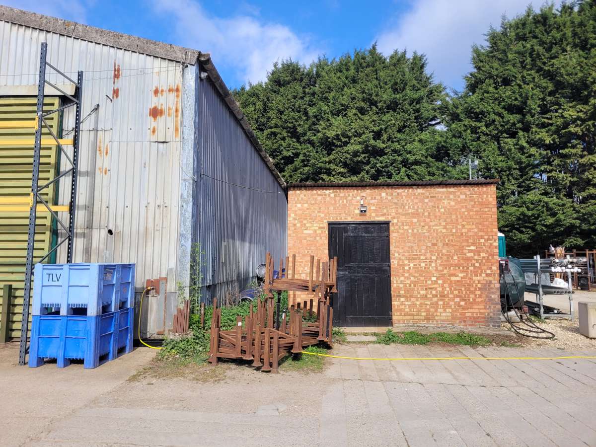 Industrial Unit in Gamlingay - photo 3