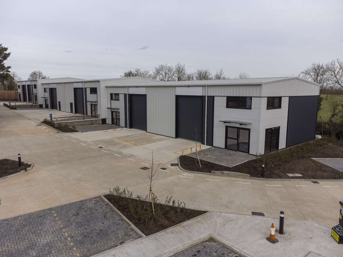 Industrial Unit in Colesden - photo 4