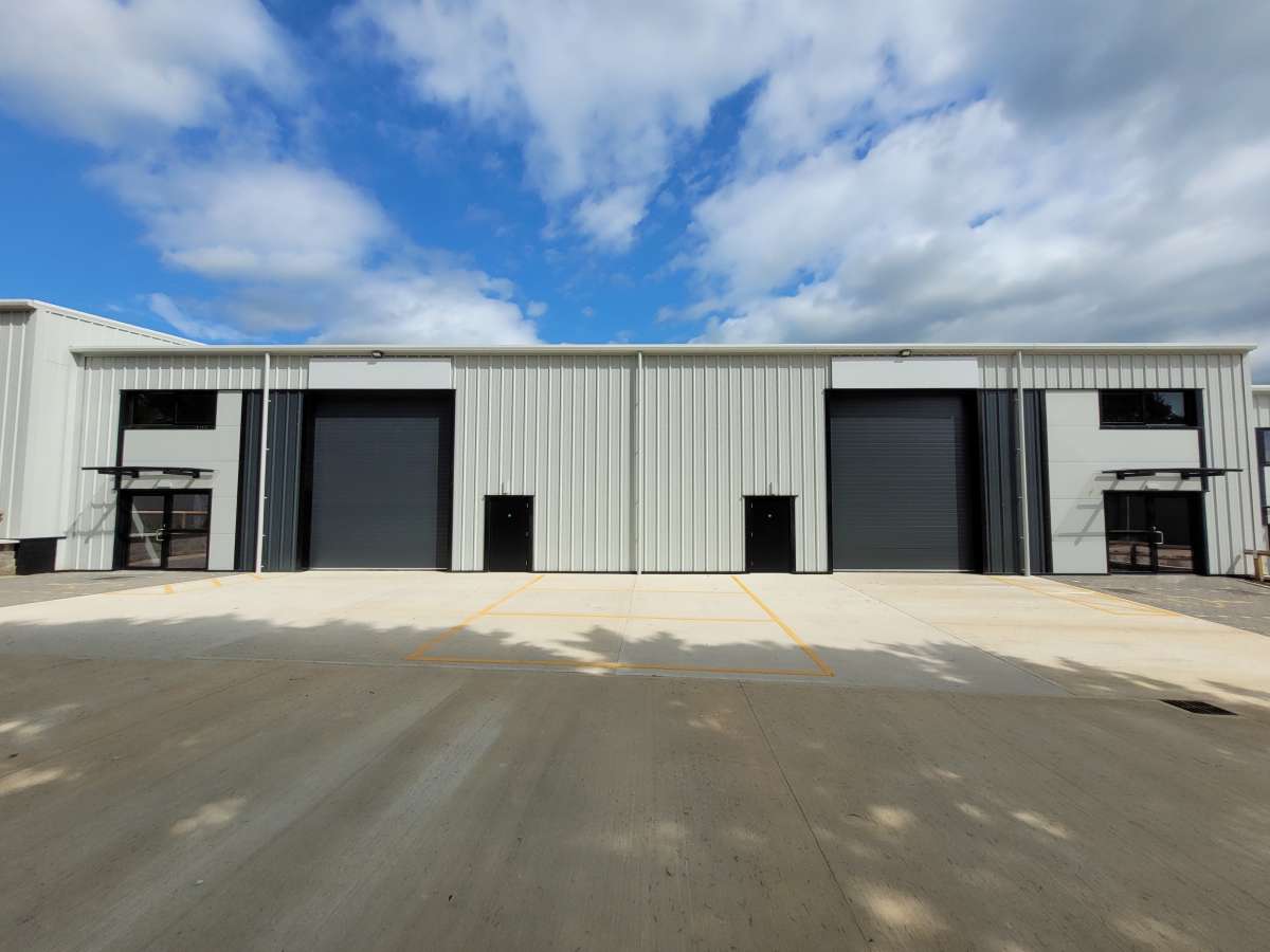 Industrial Unit in Colesden - photo 3
