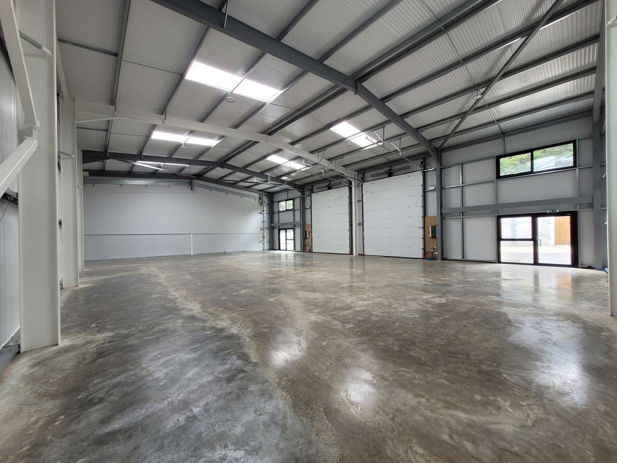 Industrial Unit in Colesden - photo 3