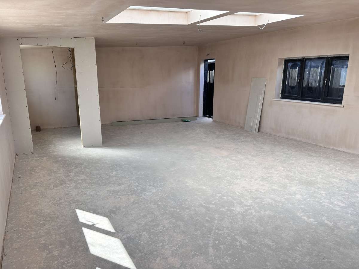 Industrial Unit in Woolverton - photo 4