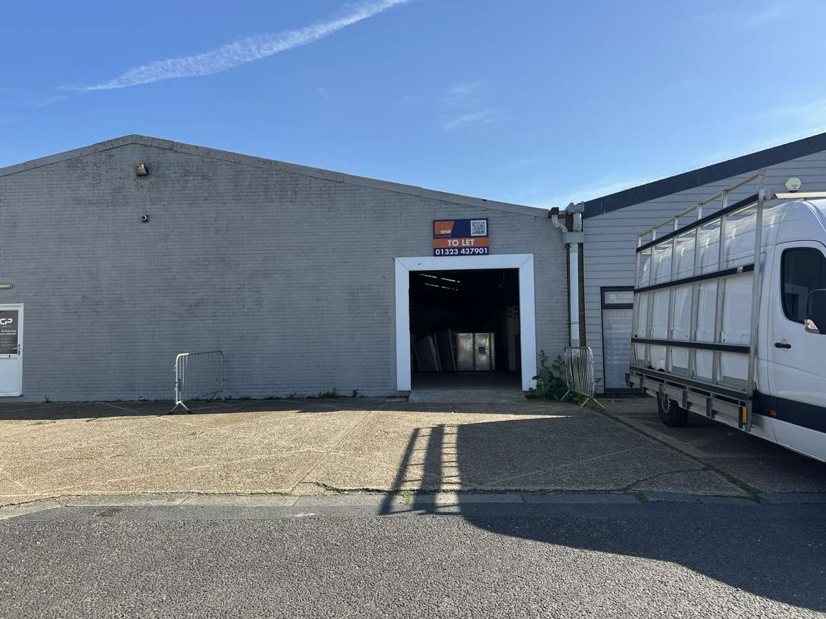 Industrial Unit in Eastbourne - photo 3