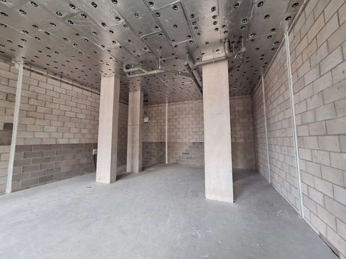 Industrial Unit in Liverpool