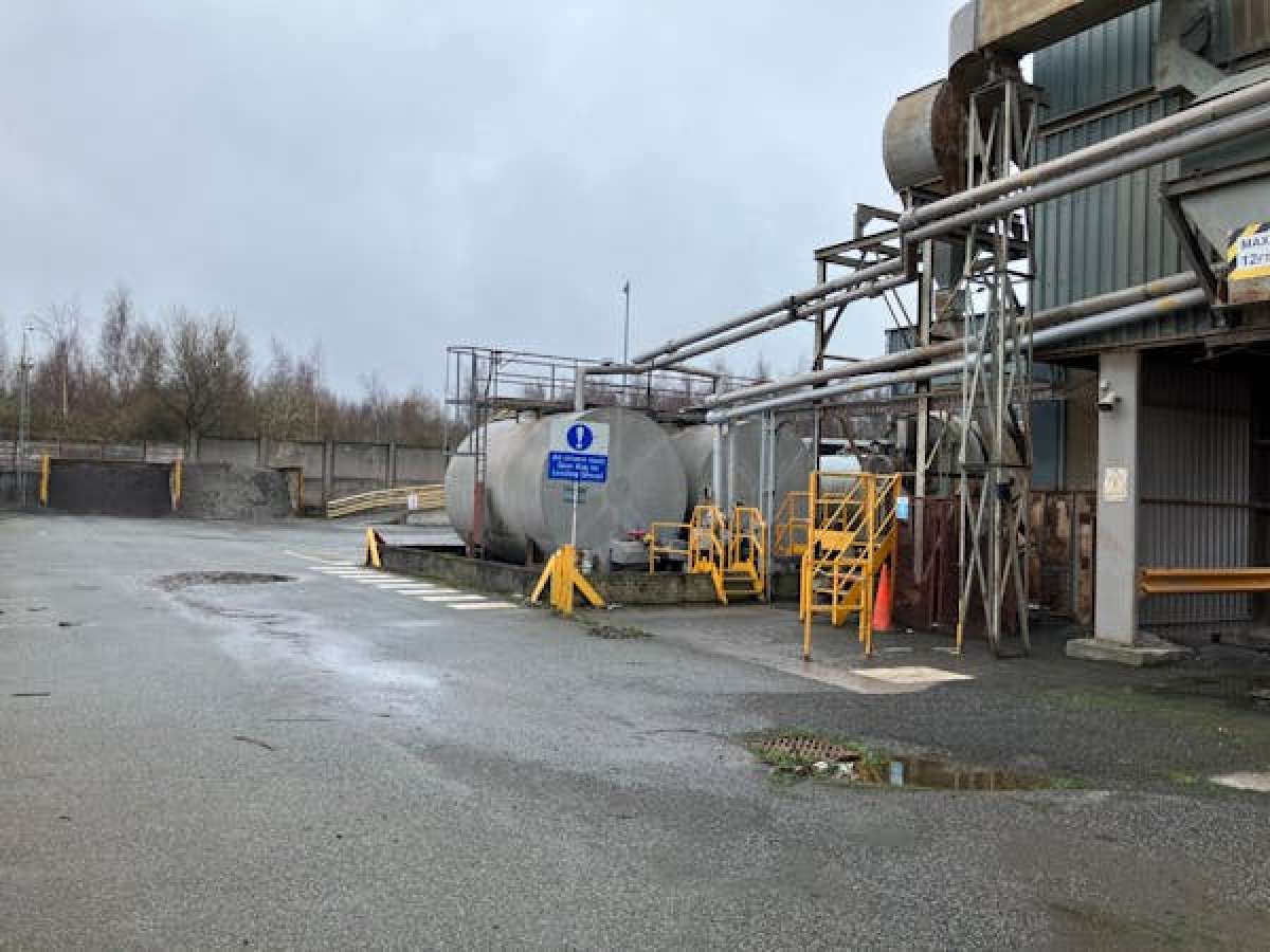 Industrial Unit in Wirral