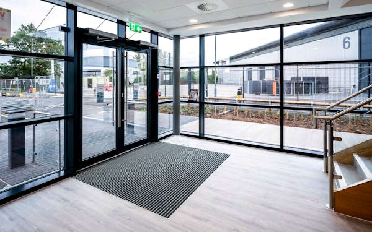 Industrial Unit in Worcester
