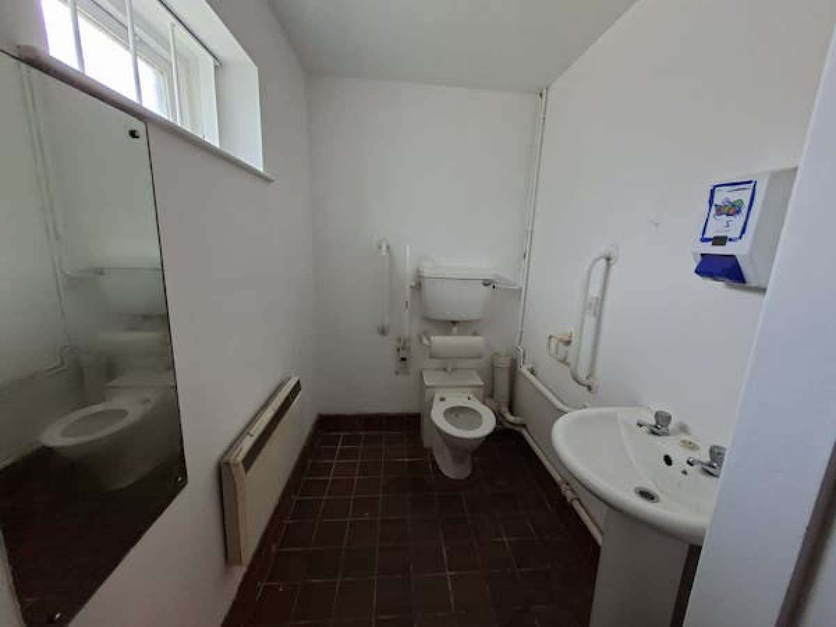Industrial Unit in Doncaster