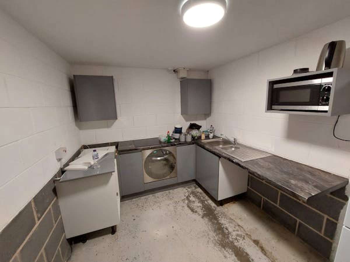 Industrial Unit in Newark