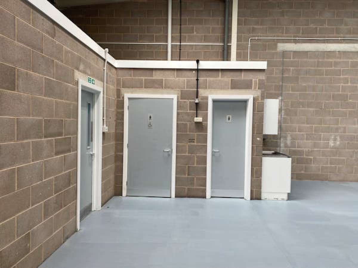 Industrial Unit in Worcester