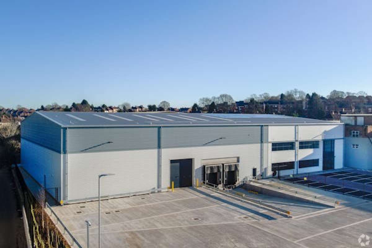 Industrial Unit in Birmingham - photo 3