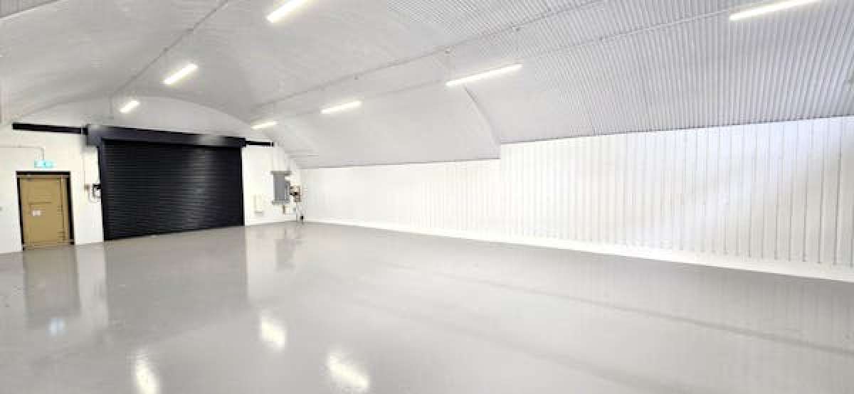 Industrial Unit in London