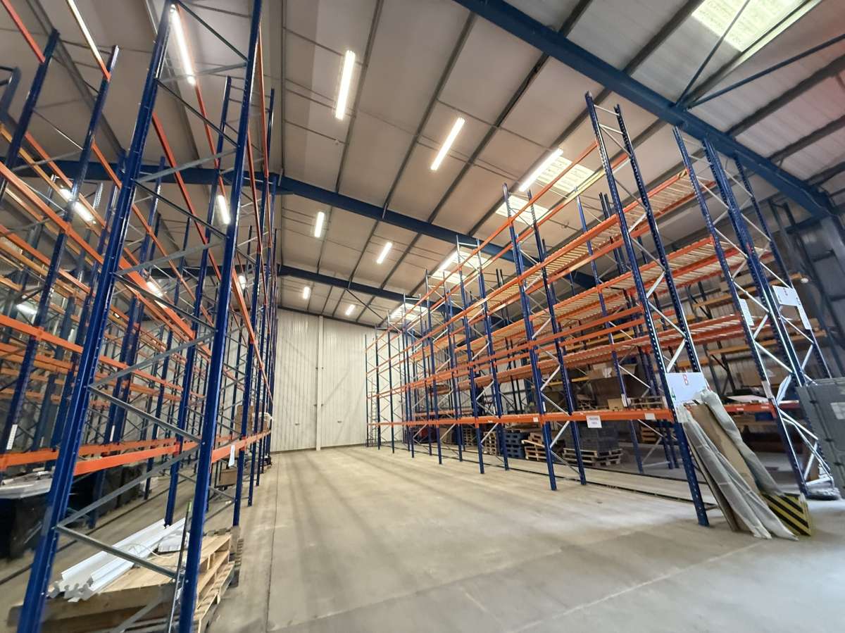 Industrial Unit in Attleborough - photo 4
