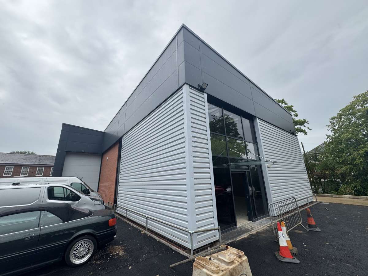 Industrial Unit in Leicester - photo 4