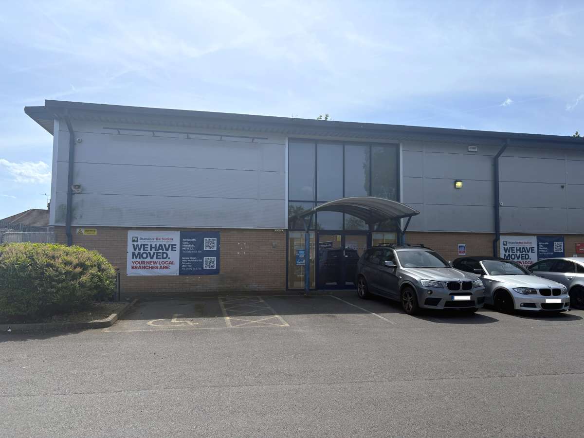 Industrial Unit in Lincoln - photo 2