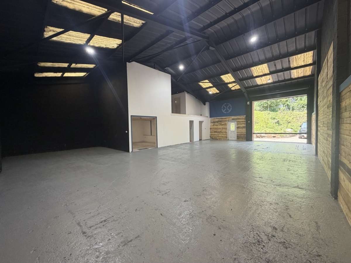 Industrial Unit in Shifnal - photo 2