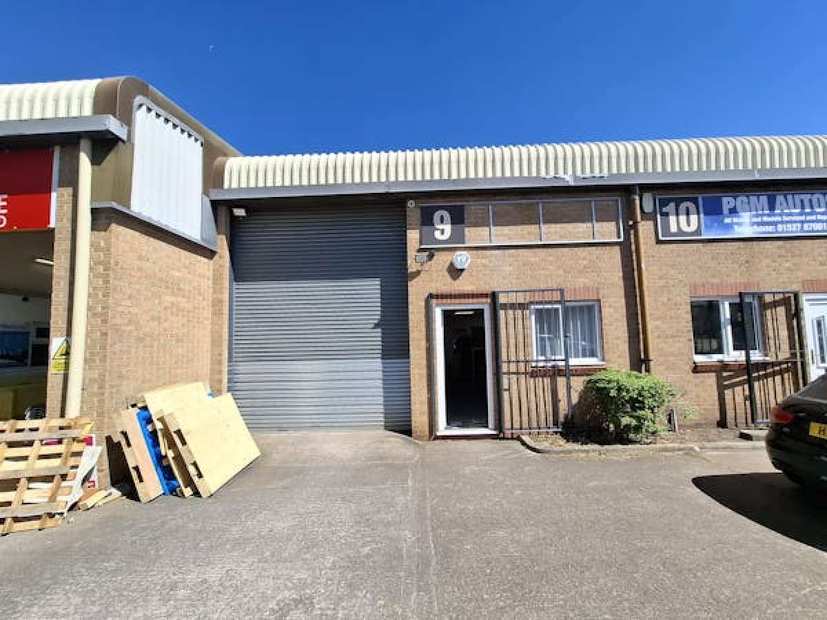 Industrial Unit in Bromsgrove - photo 2