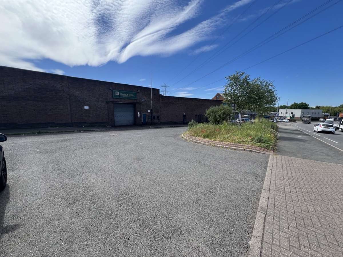 Industrial Unit in Wednesbury - photo 4