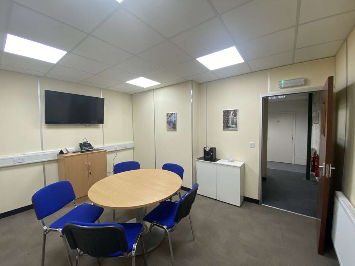 Industrial Unit in Tipton - photo 3