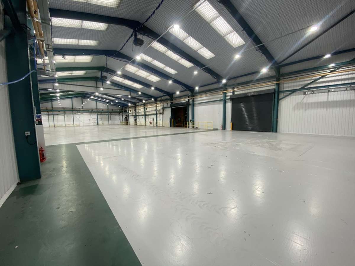 Industrial Unit in Halesowen - photo 2