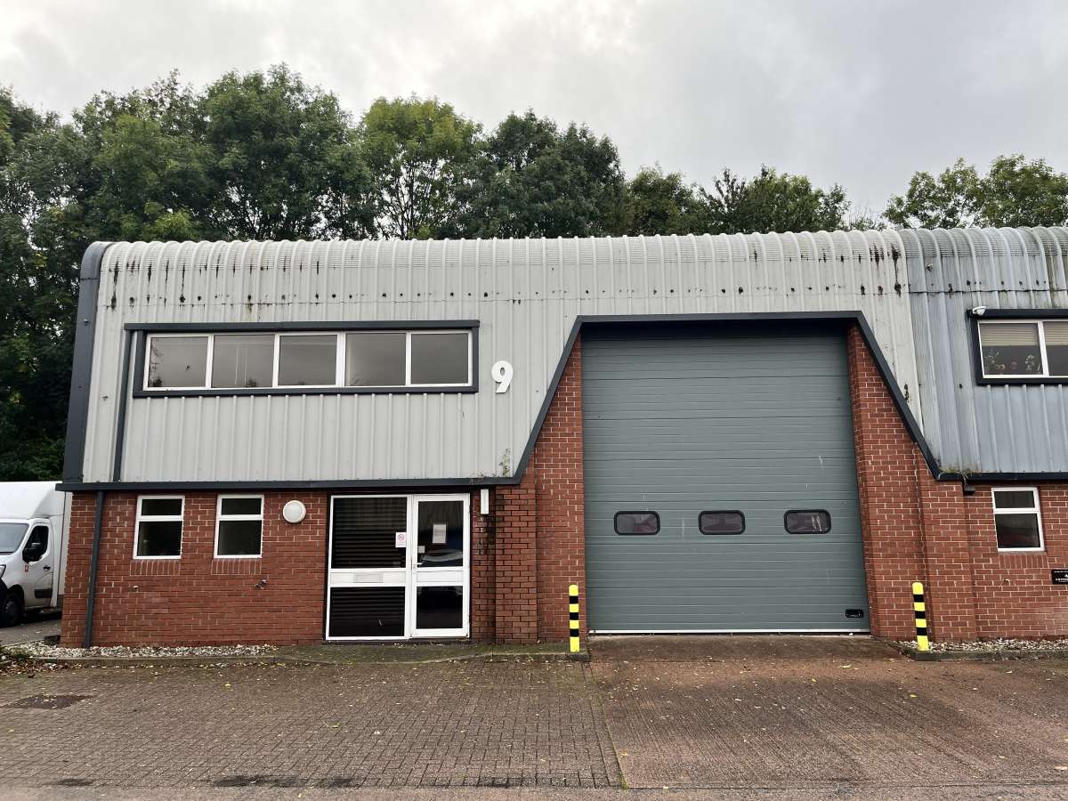 Industrial Unit in Exeter - photo 3