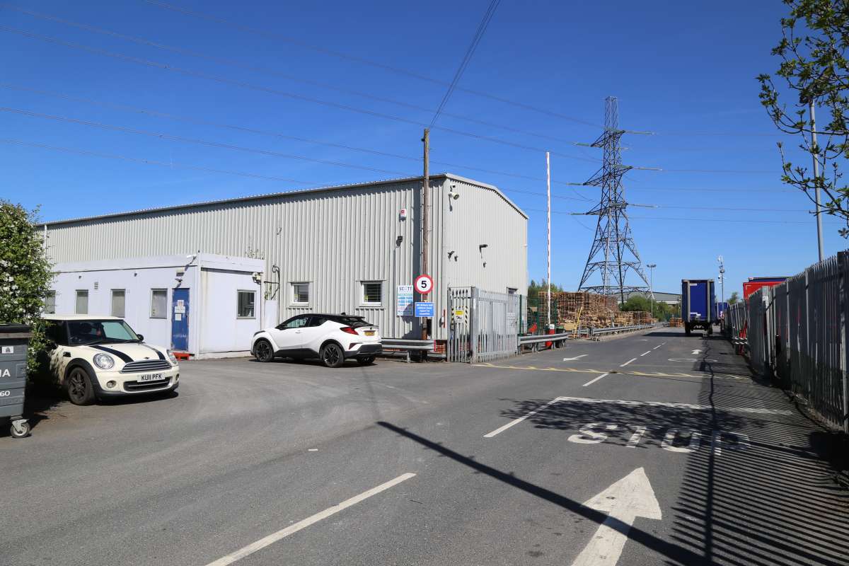 Industrial Unit in Castle Donington - photo 4