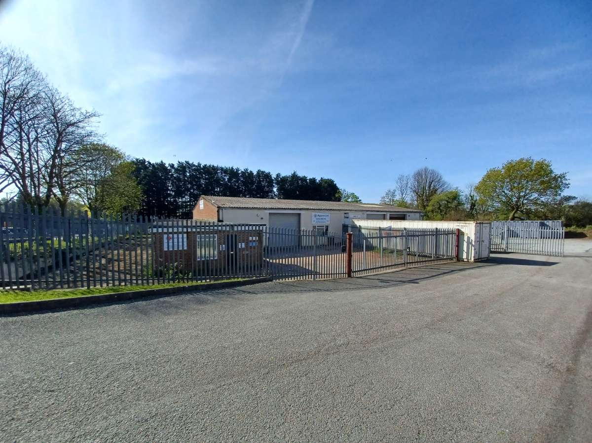 Industrial Unit in Lee Mill Industrial Estate - photo 3